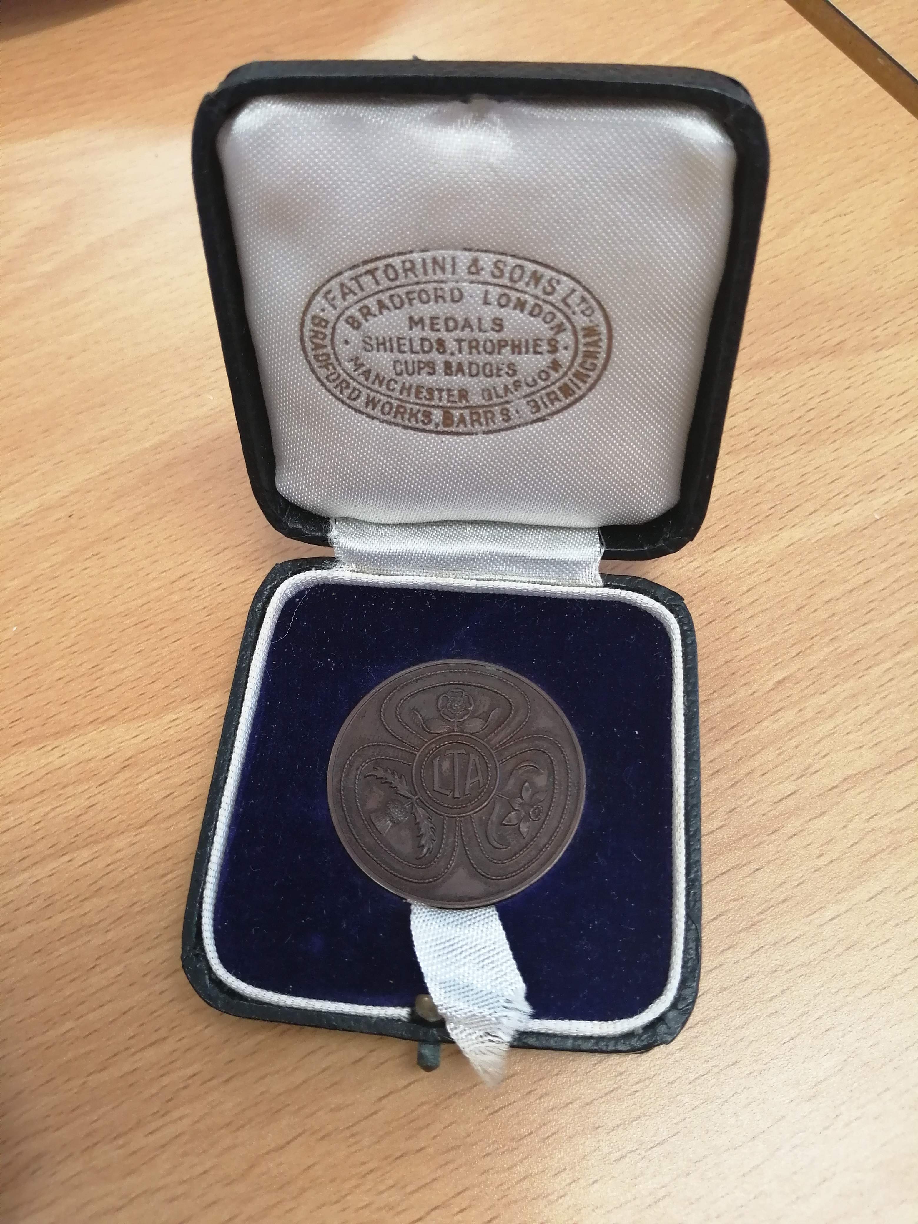 LTA, Bronze Medal, 1933